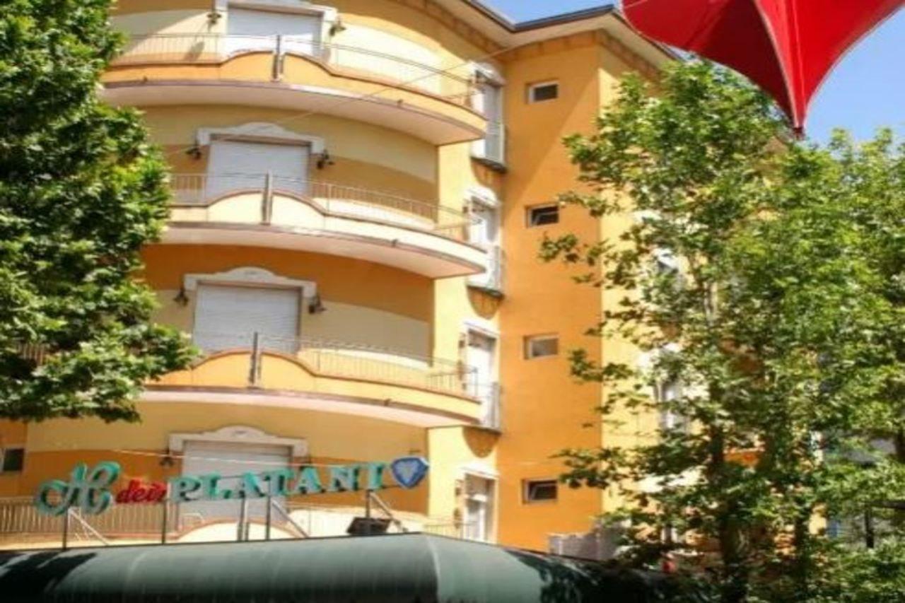 Hotel Dei Platani Rimini Esterno foto