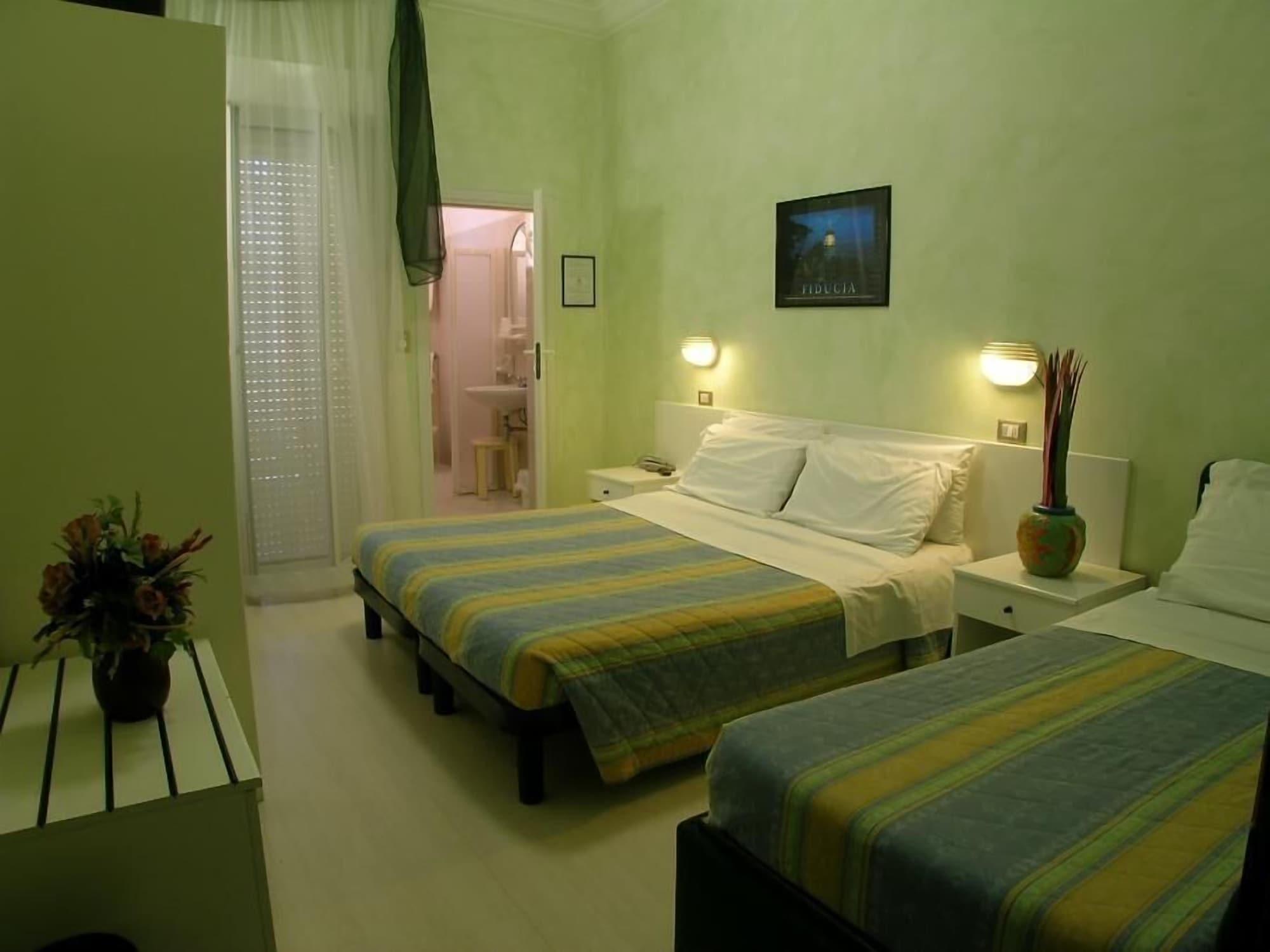 Hotel Dei Platani Rimini Esterno foto