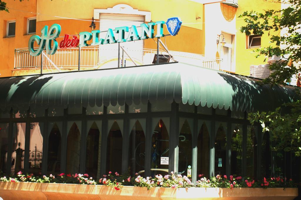 Hotel Dei Platani Rimini Esterno foto