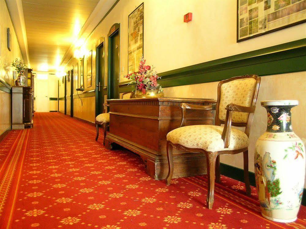 Hotel Dei Platani Rimini Esterno foto